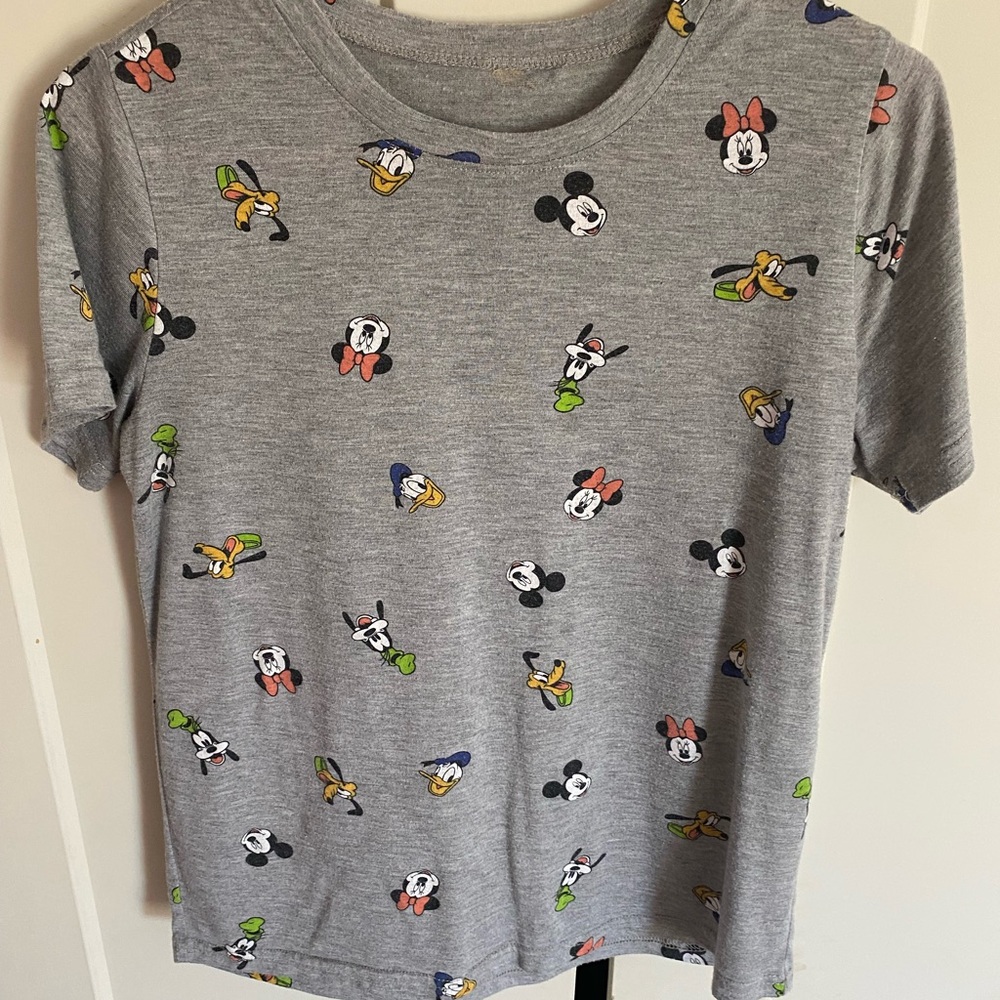 Disney T